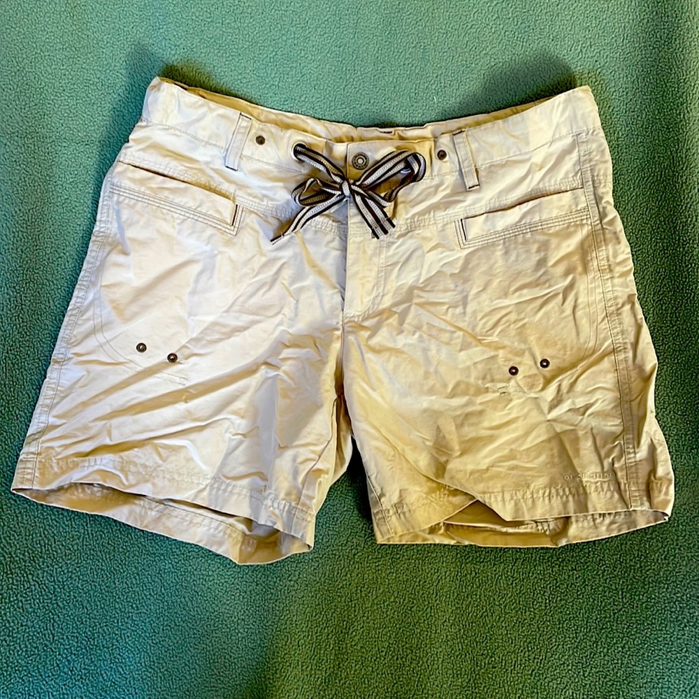 Columbia shorts